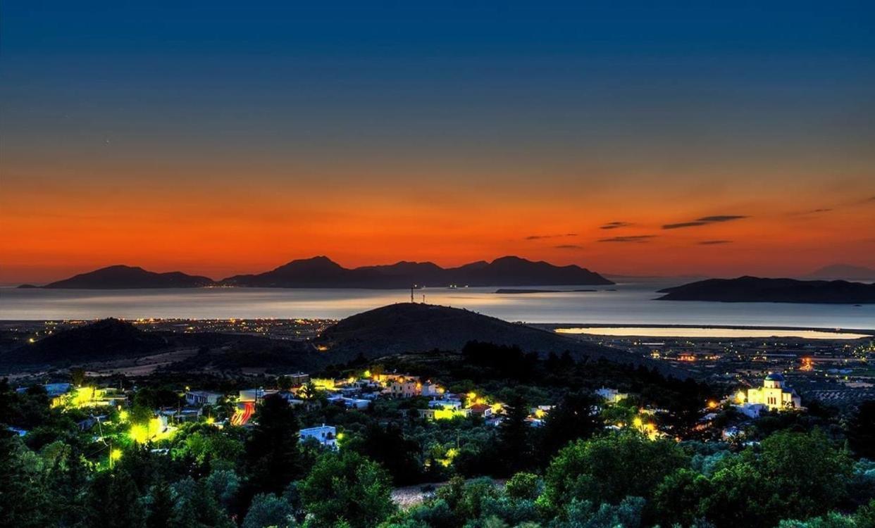 The Aegean Blue Country House Old Milos Lagoudi Zia Exteriör bild